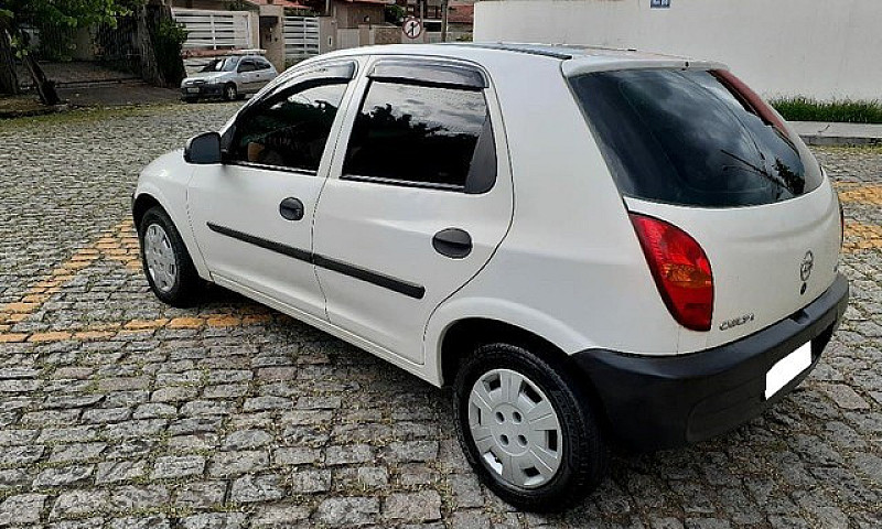 Chevrolet Celta 1.0 ...
