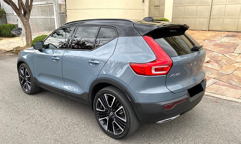 Xc40 T-5 R-Design Sp...