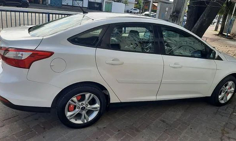 Ford Focus 1.6 Ano 2...