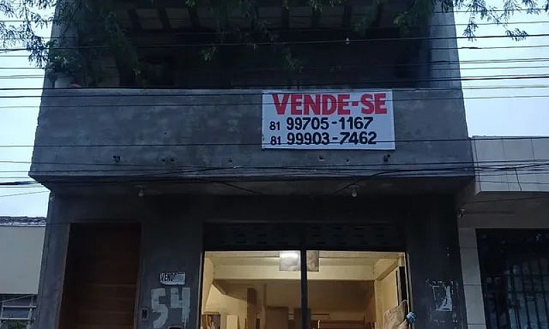 Vende-Se Casa ...