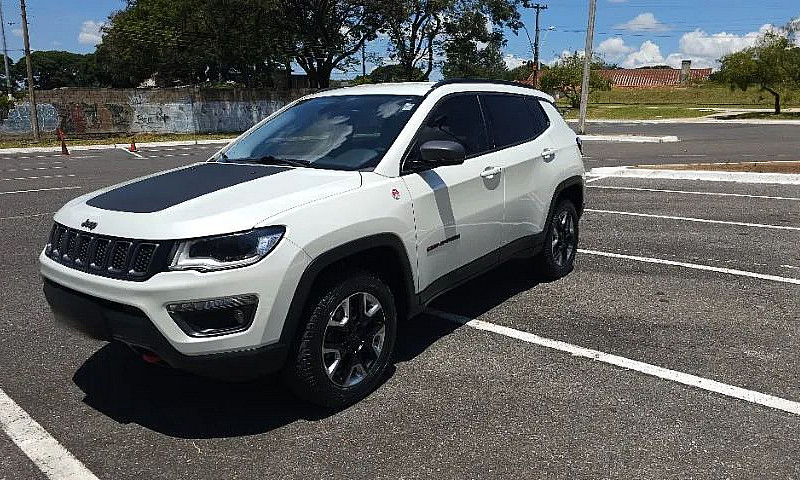 Jeep Compass Trailha...