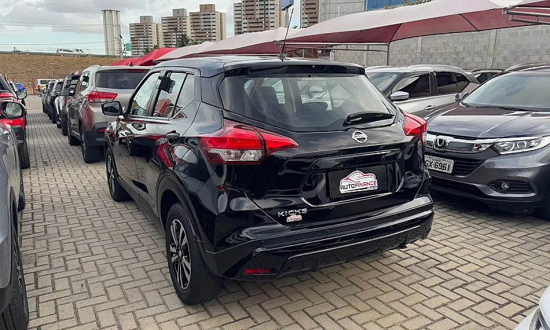 Nissan Kicks Flexsta...
