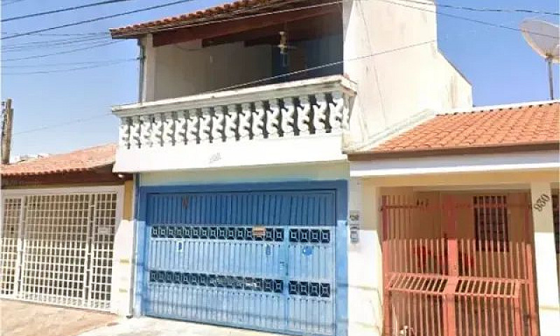 Sobrado Em Sao Carlo...