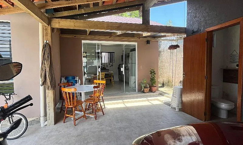 Casa 4 Qtos, 2 Suite...