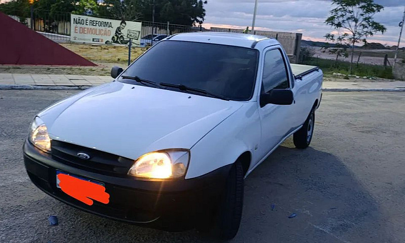 Ford Courier Van 1.6...
