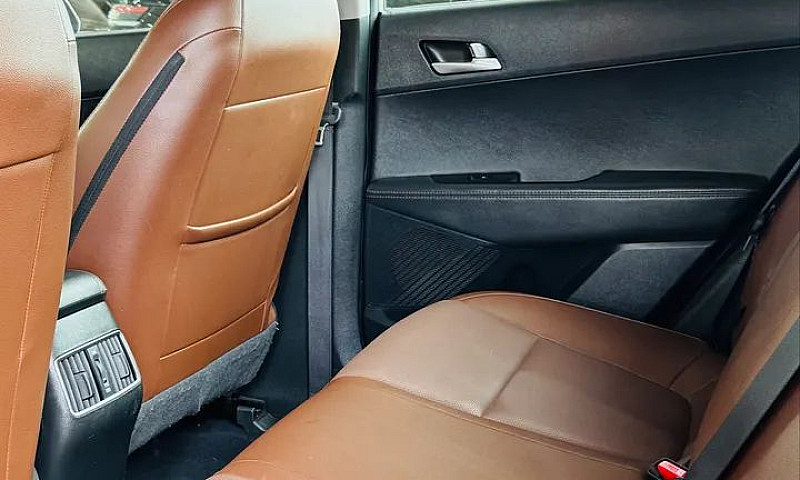 Hyundai Creta Presti...
