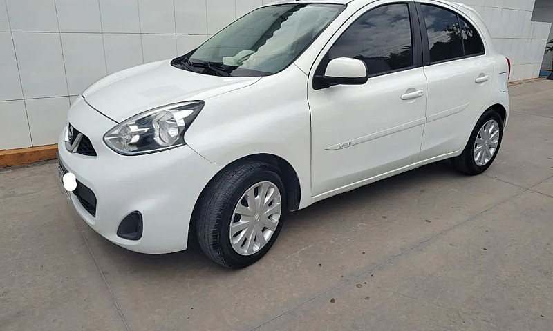 Nissan March S 1.0 1...