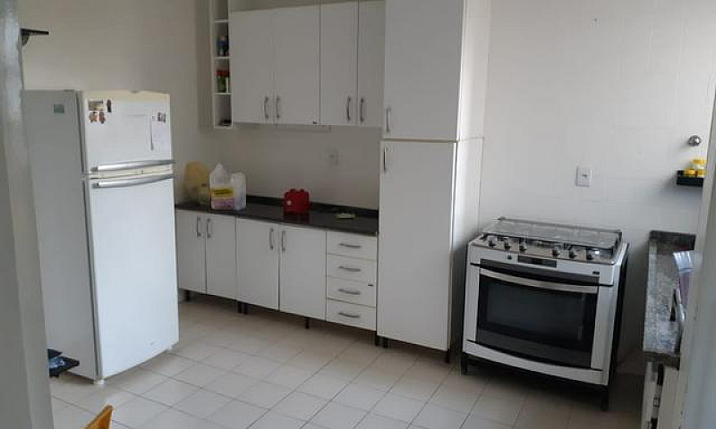 Aluga Se Apartamento...
