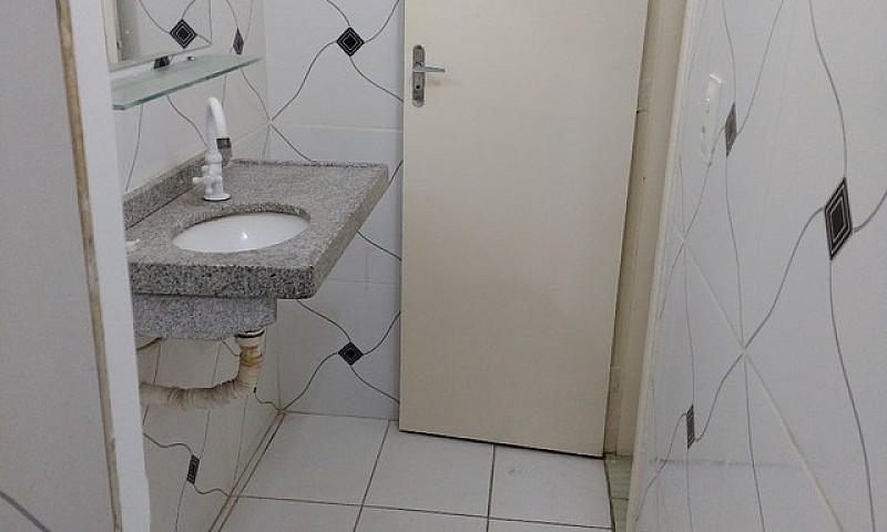 Kitnete Bairro J Táv...