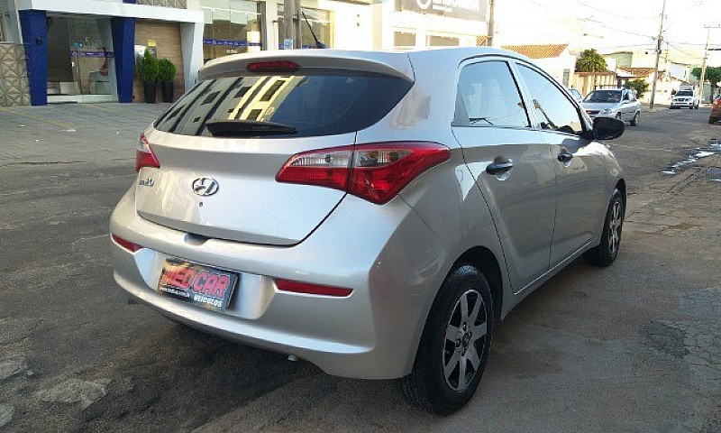 Hyundai - Hb20 - Com...