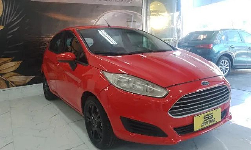 New Fiesta. Se 1.6 ...