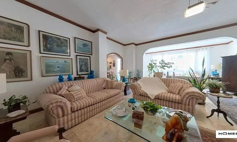 Hoomes Vende Belíssi...