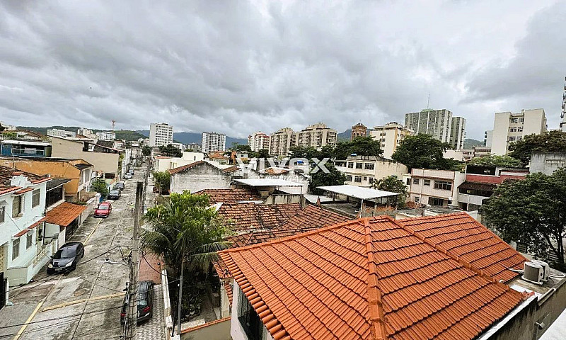 Méier | Rua Castro A...