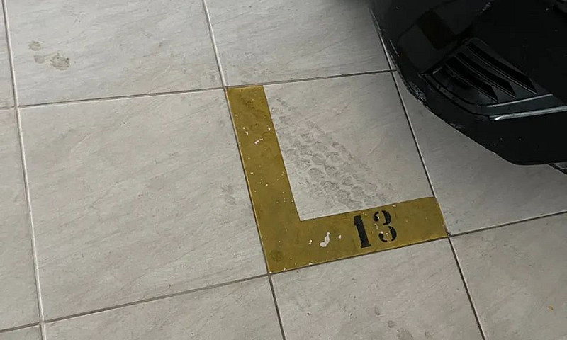 Alugo Apartamento De...