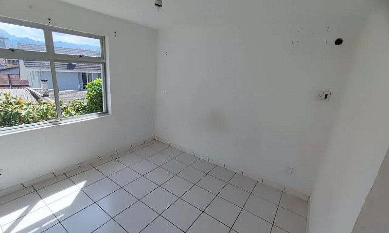 Apartamento Térreo C...