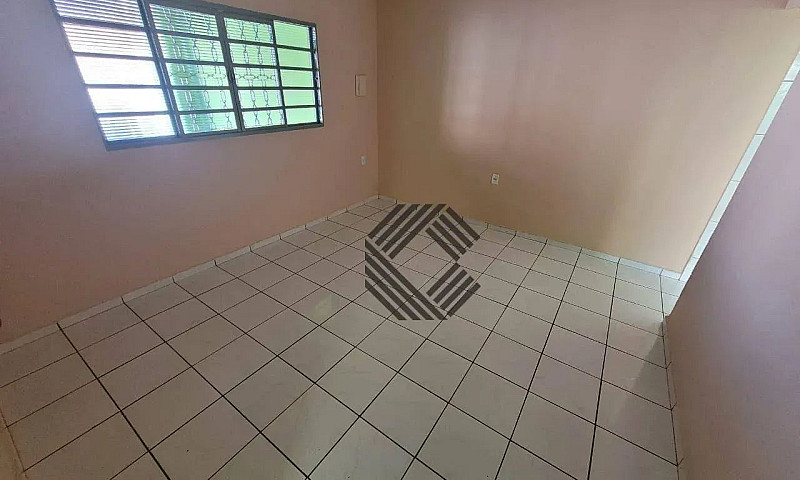 Casa Com 2 Dormitóri...