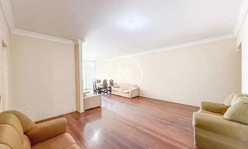 Apartamento : - Resi...