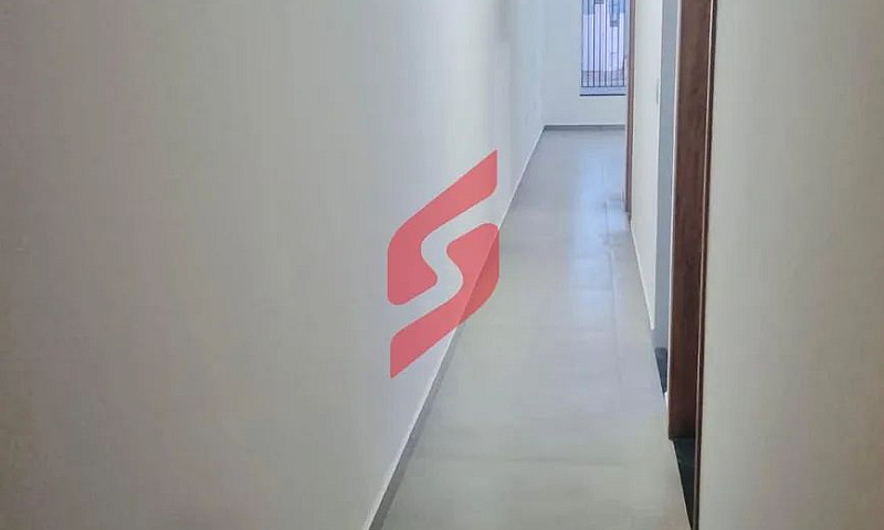 Casa Com 2 Dormitóri...