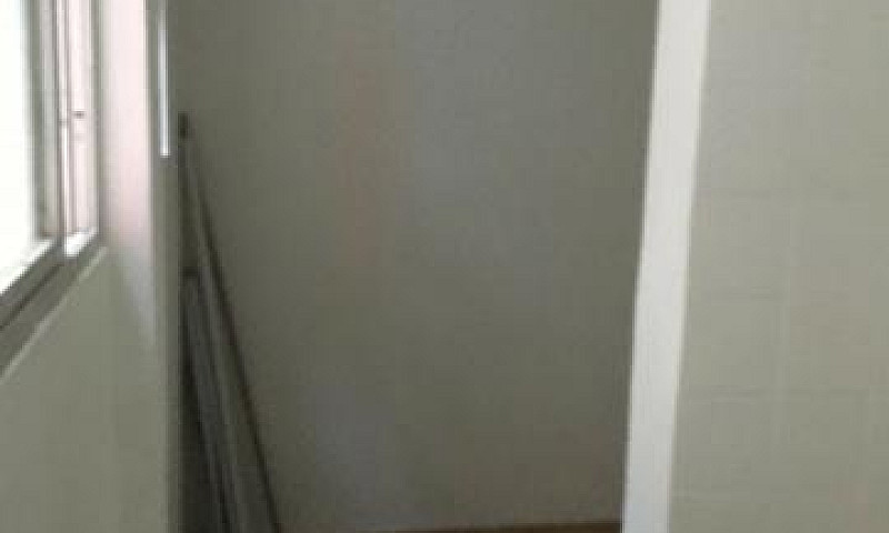 Alugo Ap. No Condomí...