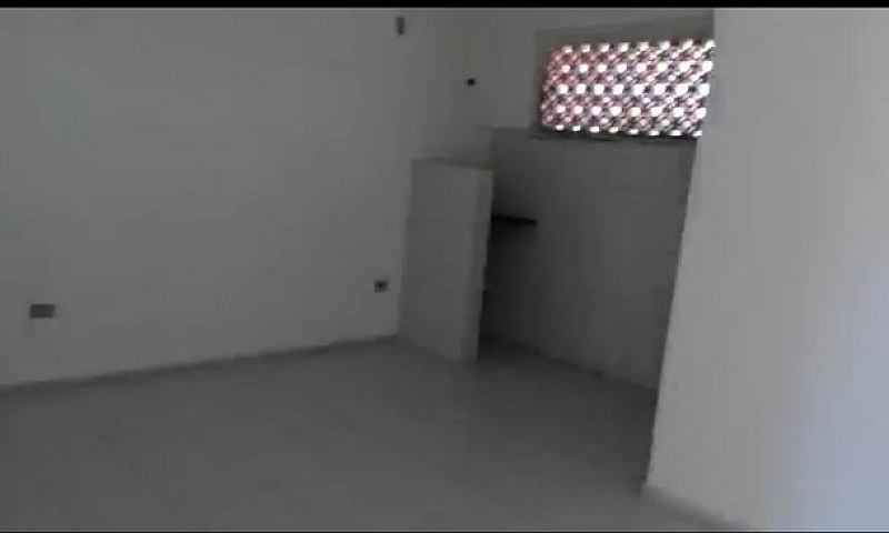 Kitnet Várzea 10 Min...