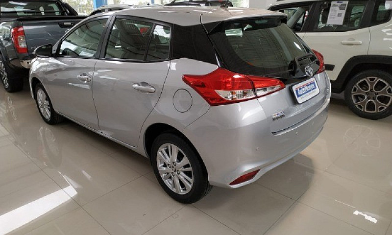 Yares 1.3 16V Xl Mul...