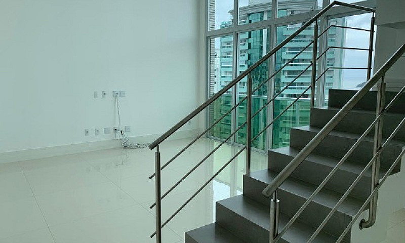 Cobertura Triplex Co...