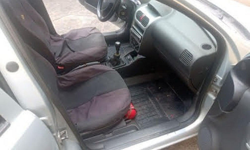 Chevrolet Corsa Clas...