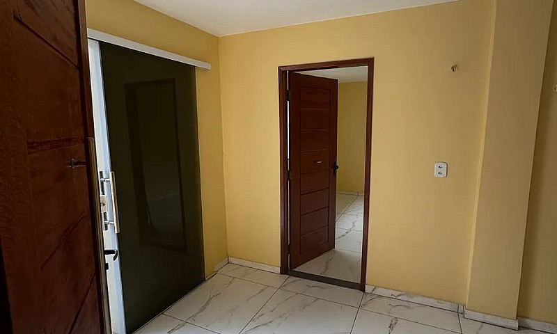 Alugo Casa Em Área N...