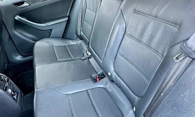 Jetta 2013 2.0 Autom...