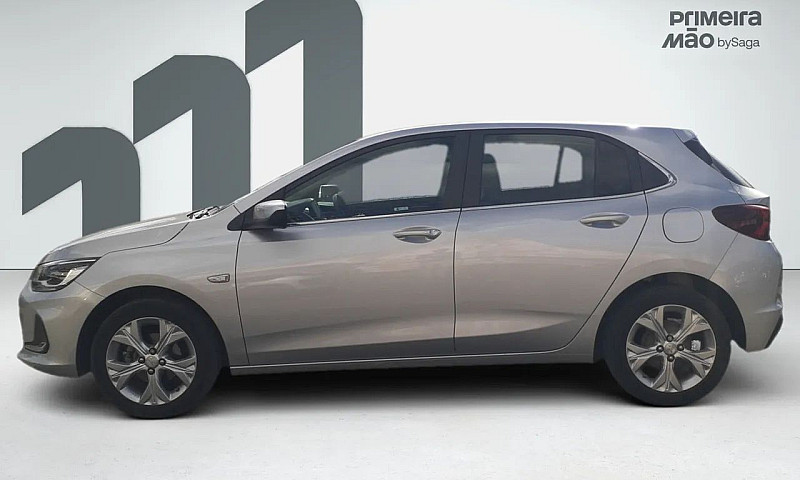Chevrolet Onix Premi...