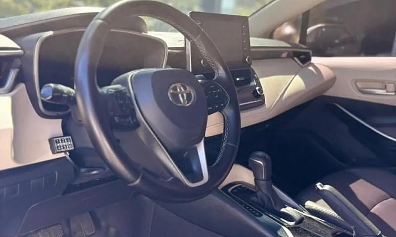 Toyota Corolla Altis...