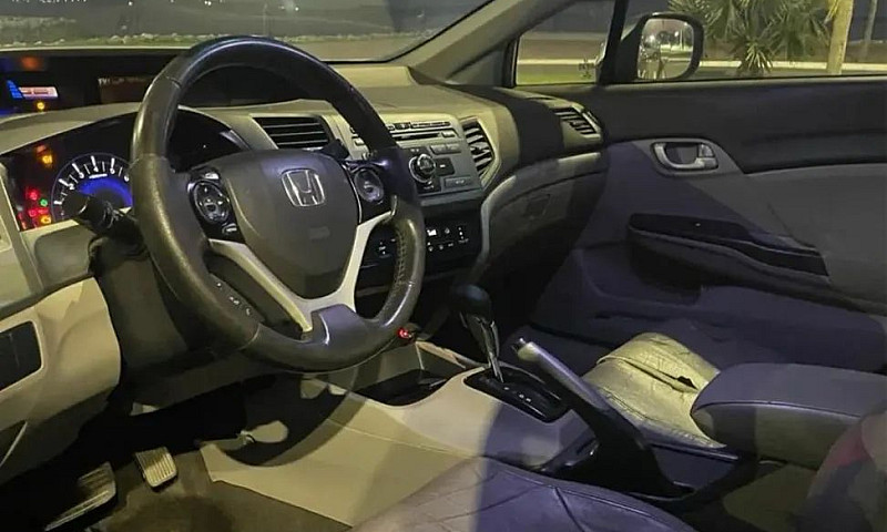 Honda Civic Sedan Lx...