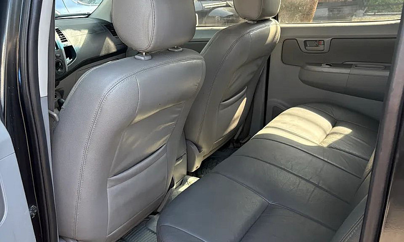 Toyota Hilux Cd Srv ...