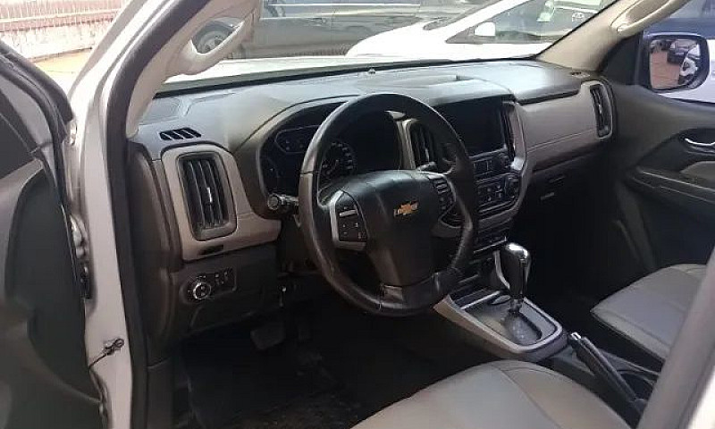 Chevrolet S10 Pick-U...