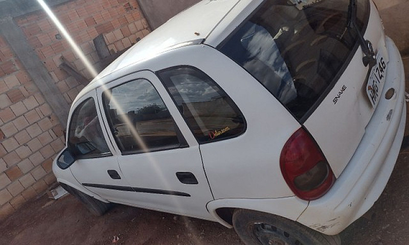 Corsa Sedan ...