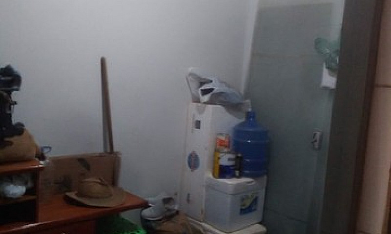 Vendo Sobrado Na Qnn...