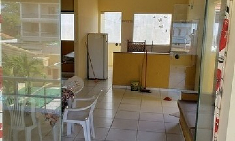 Vende Se Casa Em Ita...