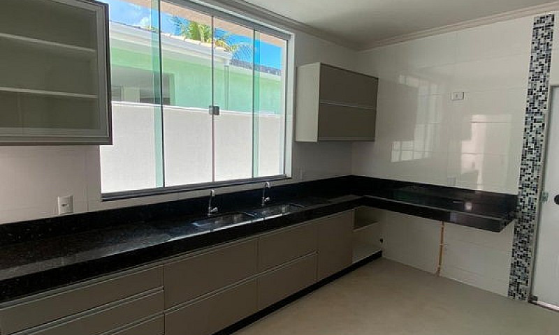 Casa Em Condomínio C...
