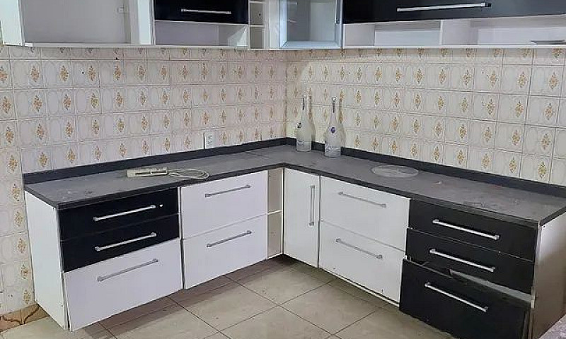 Alugo Casa...