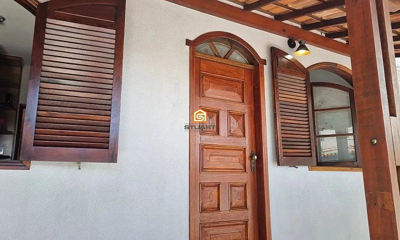 Casa Linear De 2 Qua...