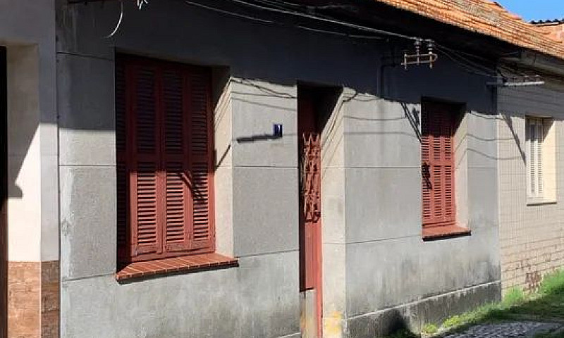 Casa À Venda Em Ótim...