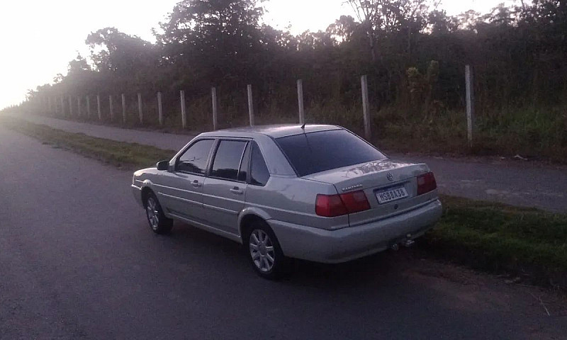 Volkswagen Santana 2...
