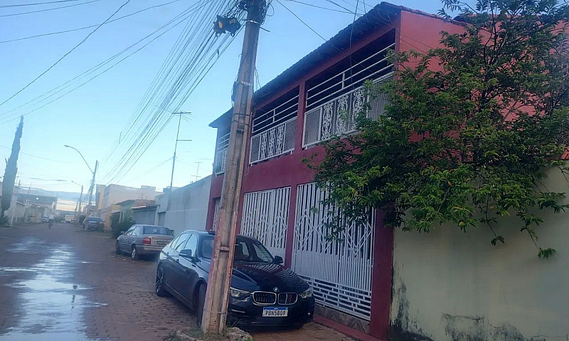 Casa Planaltina Df 3...