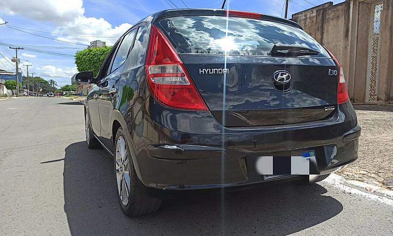 Hyundai I30 2.0 16V ...