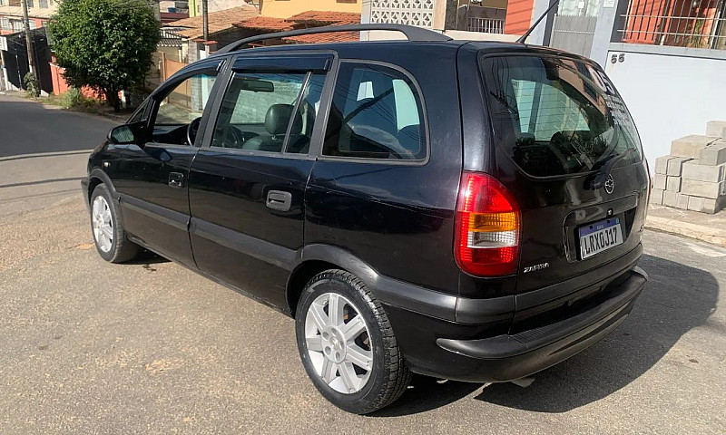 Chevrolet Zafira Eli...