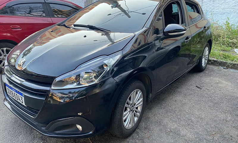 Peugeot 208 Active 1...