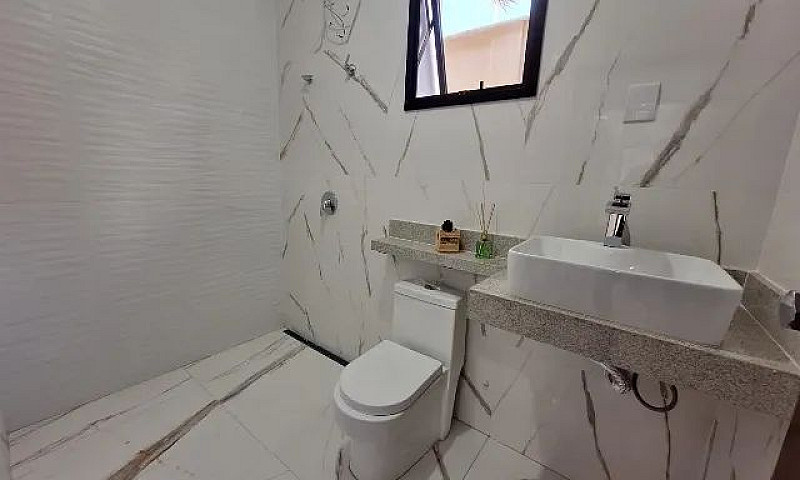  Casa Moderna A Vend...