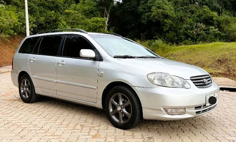 Toyota Corolla Field...