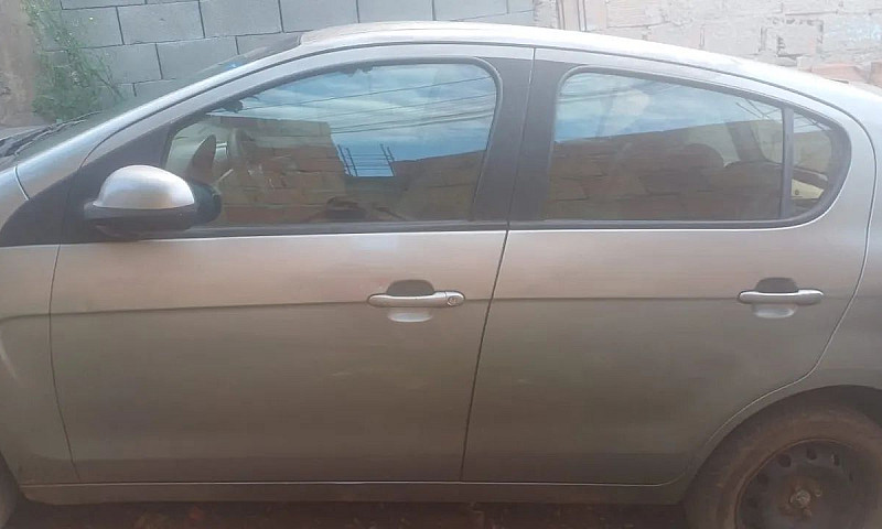 Fiat Palio Essence 1...