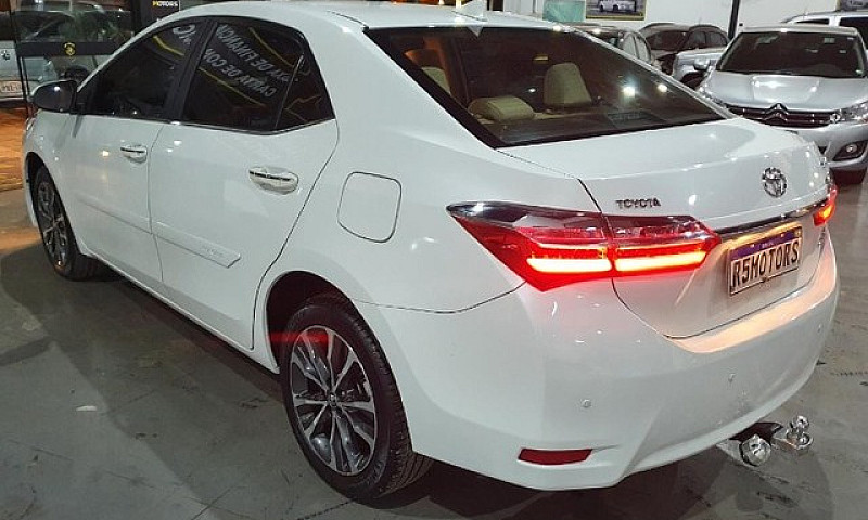 Toyota Corolla Altis...